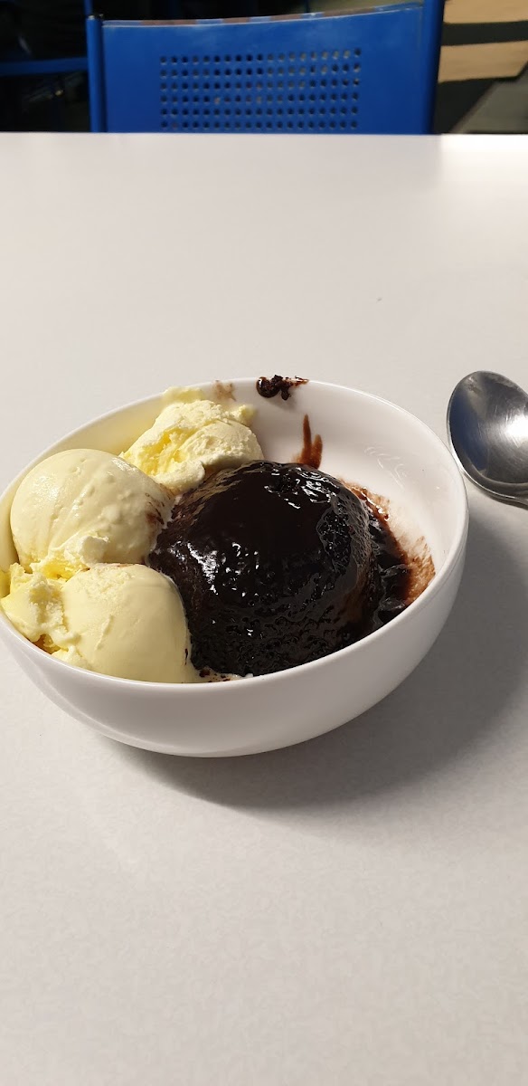 Samanthas Diner @ Docklands Truck Park &wash-8